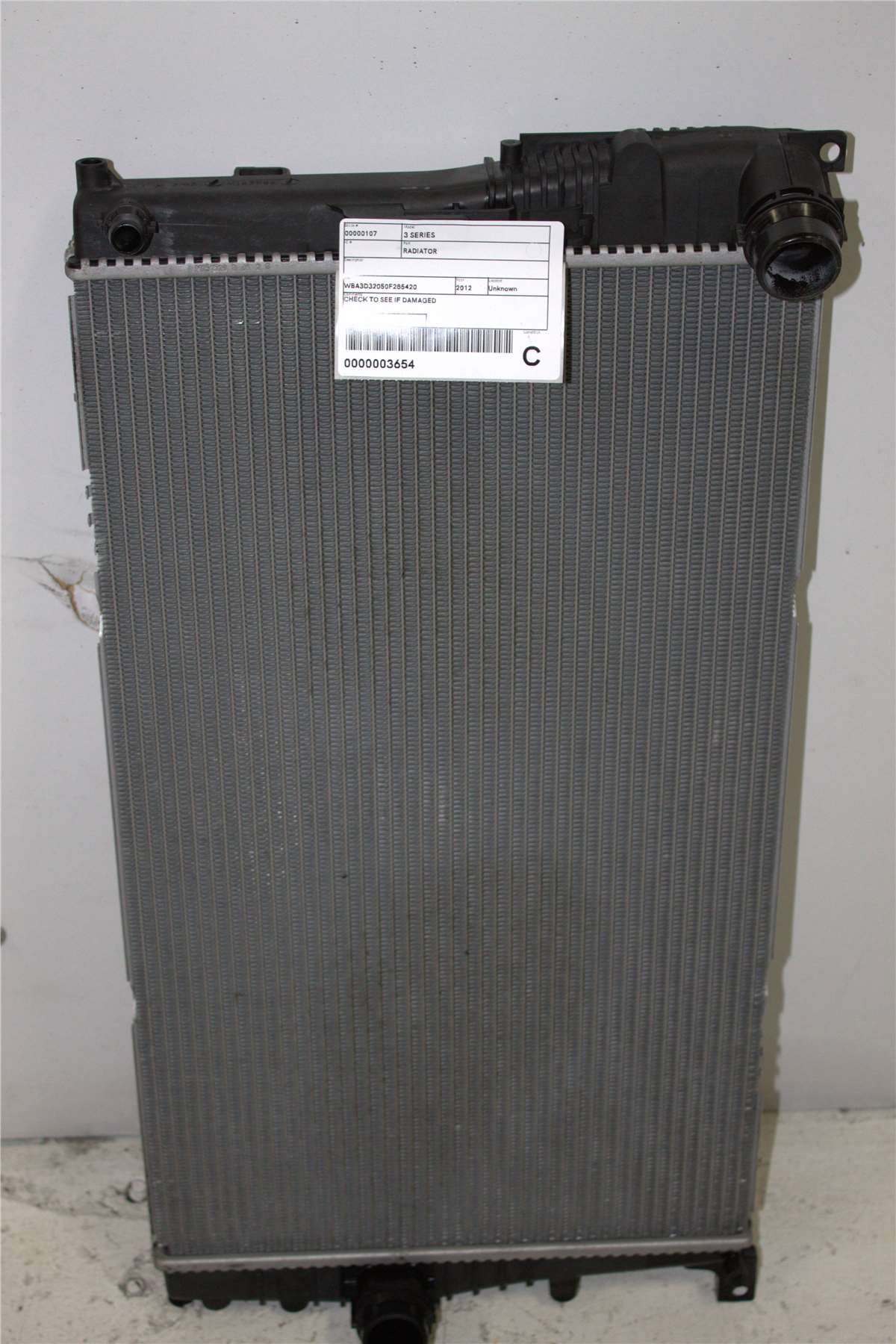 Used BMW, 3 Series Radiator Auto 2.0 N47N/B47 Diesel F30/F31/F34 11/11 2012 – image 1 - All Good Parts