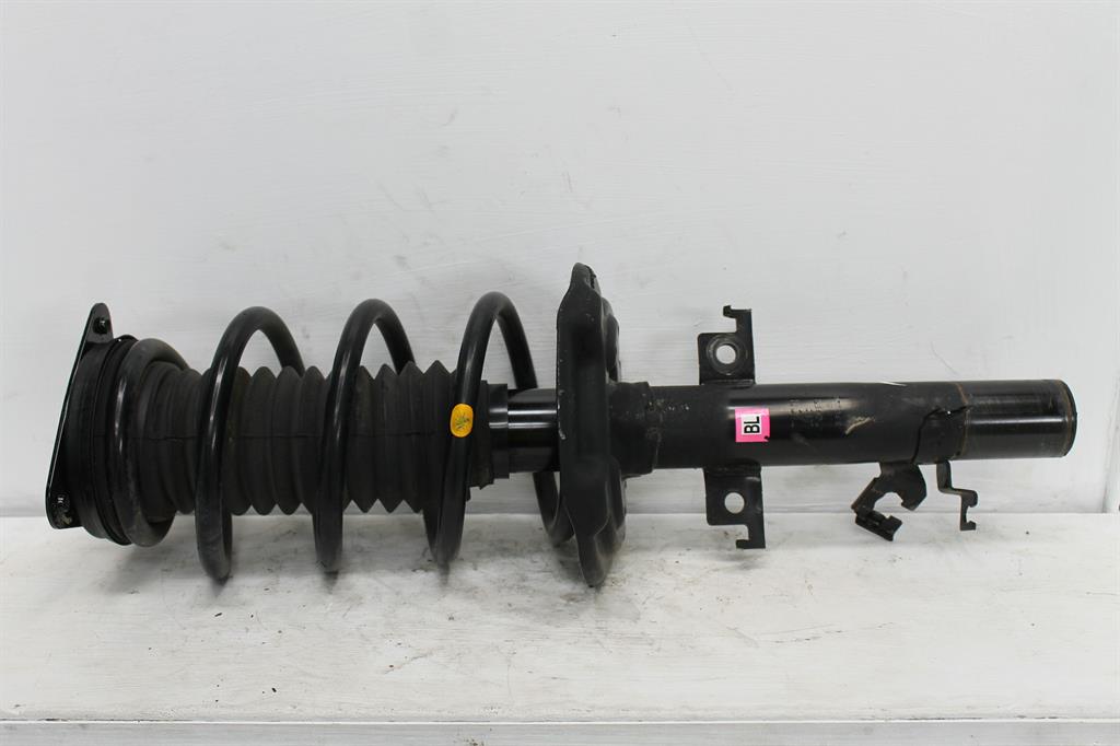 Used Nissan, Xtrail Left Front Strut T32 2.0/2.5 Petrol 02/14 07/22 2018 – image 1 - All Good Parts