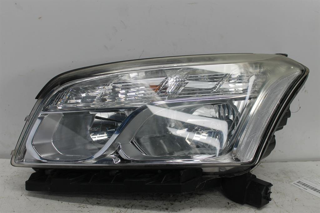 Used Holden, Trax Left Headlamp Tj Series 08/13 09/16 2016 – image 1 - All Good Parts