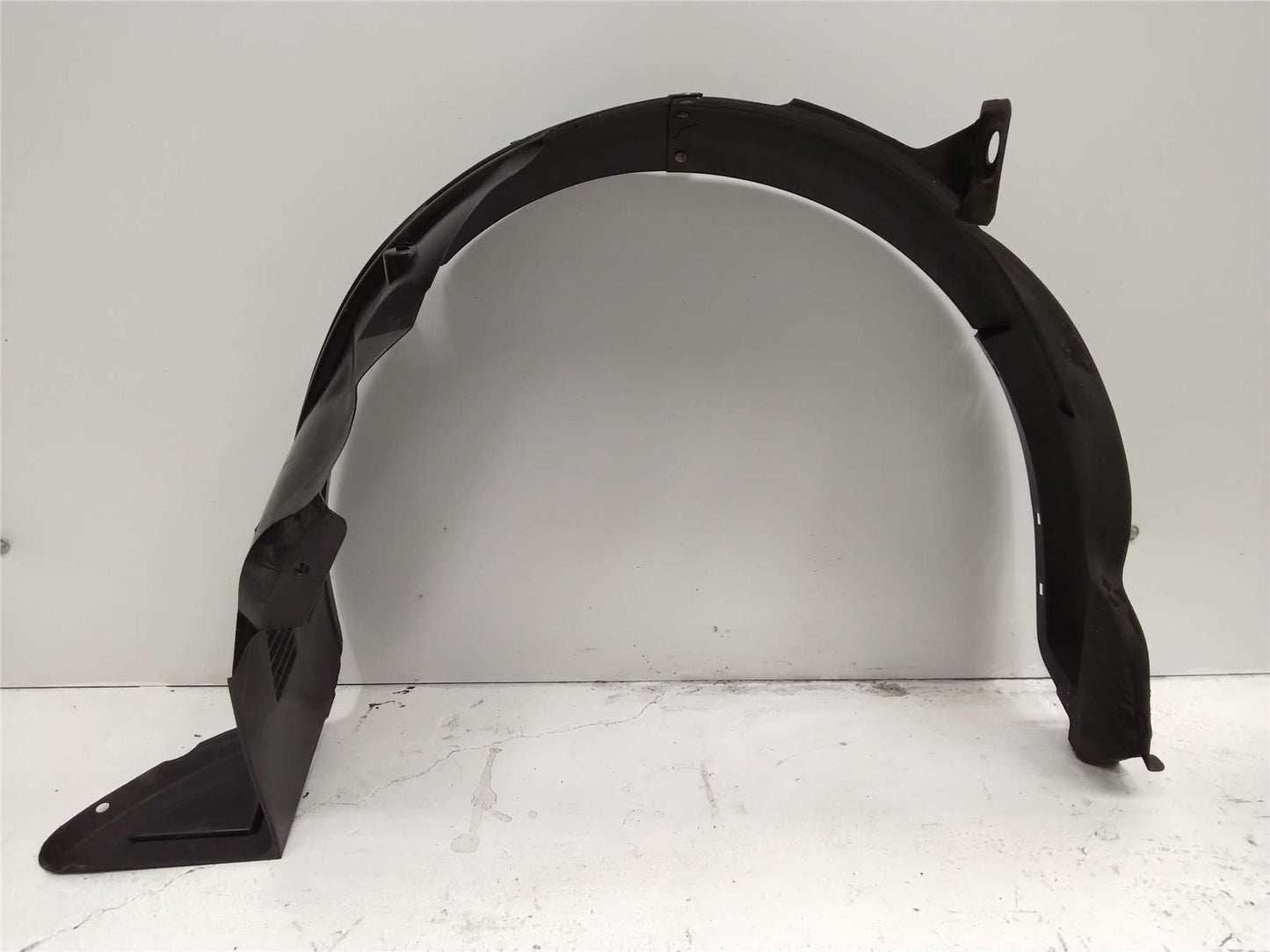 Used Hyundai, I20 Right Guard Liner Front Pb 07/10 03/12 2012 – image 1 - All Good Parts