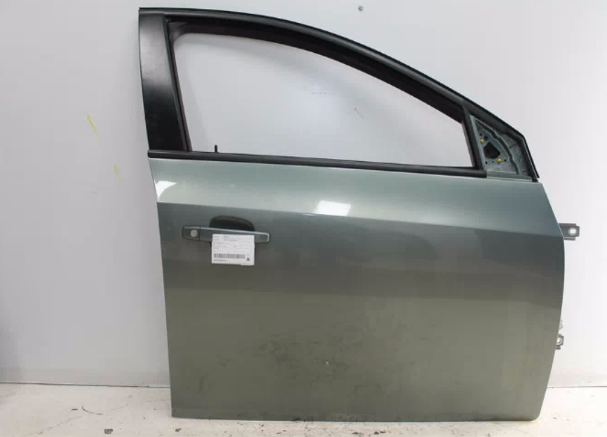 Used Holden, Cruze Right Front Door Jh Sedan/Hatch 03/11 01/17 2015 – image 1 - All Good Parts