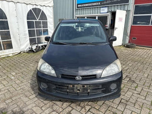 Daihatsu YRV