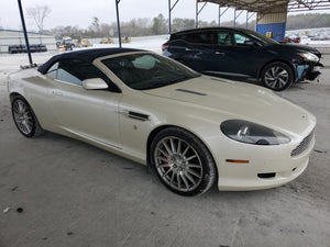 DB9 