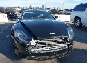 DB9 