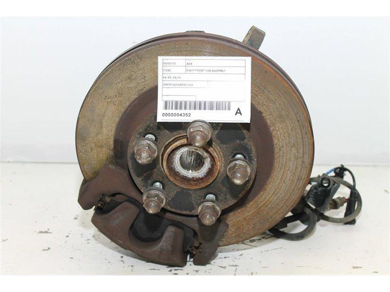 Mitsubishi, ASX, Right Front Hub Assembly