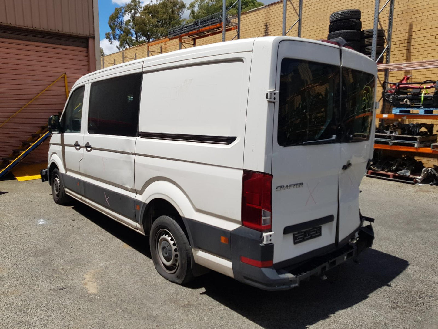 Used Volkswagen, Crafter Engine , Diesel, 2.0, Turbo, Daua Code, Sy1, 08/17  – image 3 - All Good Parts