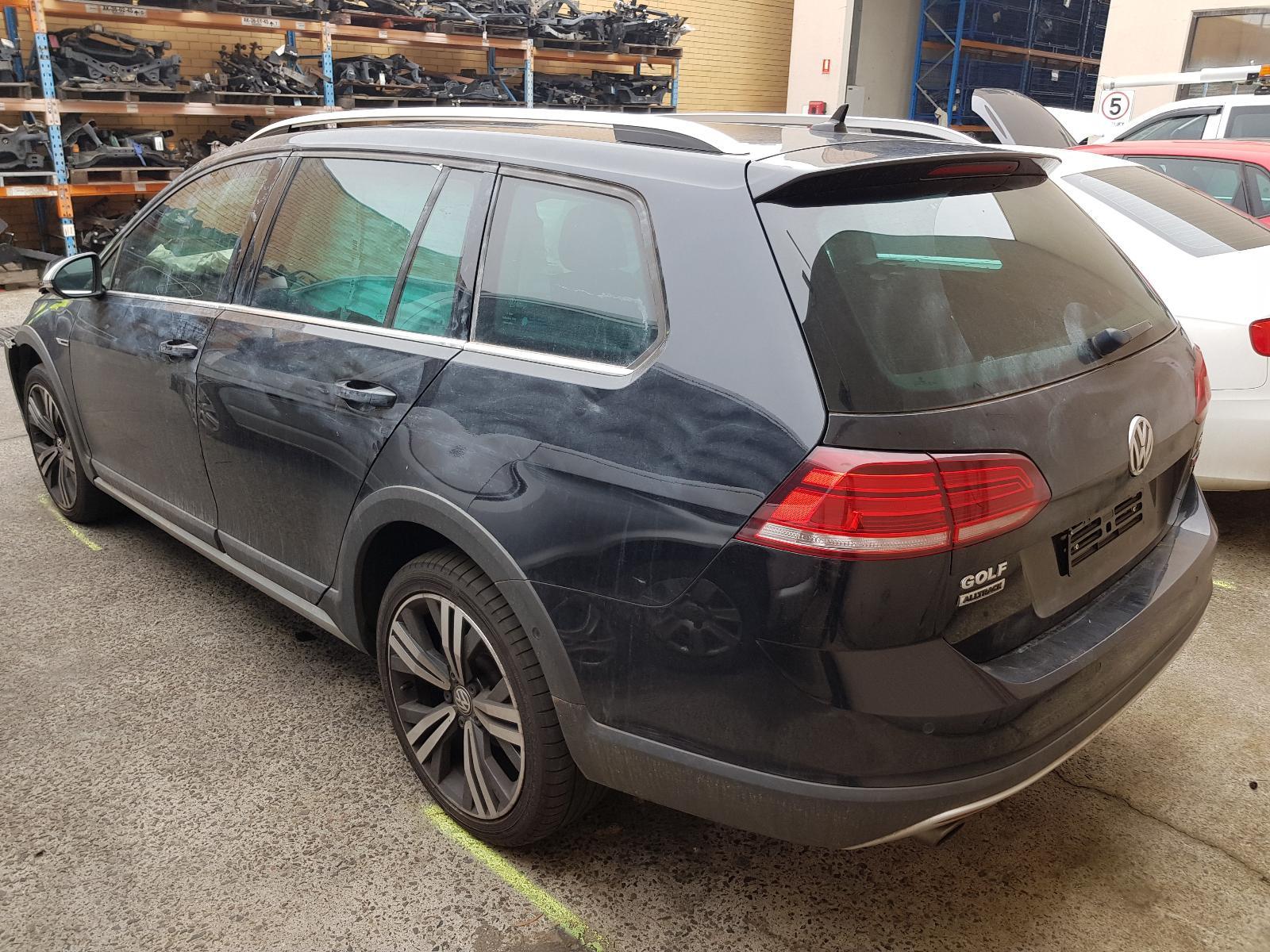 Used Volkswagen, Golf  Engine , Petrol, 1.8, Turbo, Gen 7, Cjsb Code, 05/15-08/20  – image 3 - All Good Parts