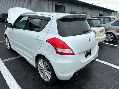 Suzuki, Swift Right Front Door Fz 08/10 03/17