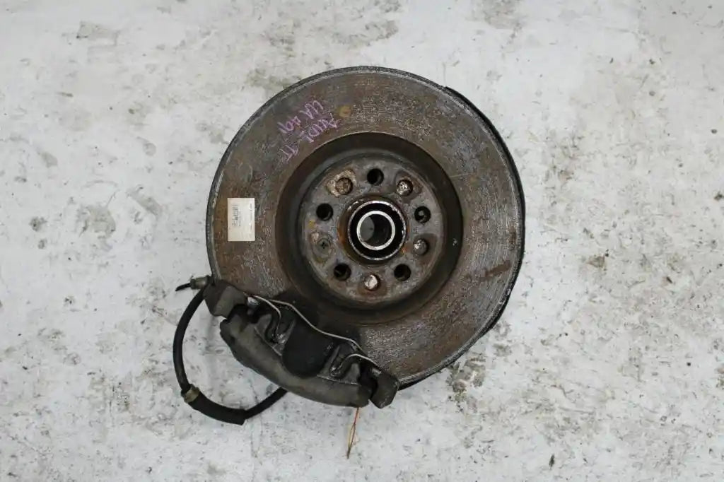 Audi, TT Left Front Hub Assembly 8N, Coupe, 06/99-08/06 J18