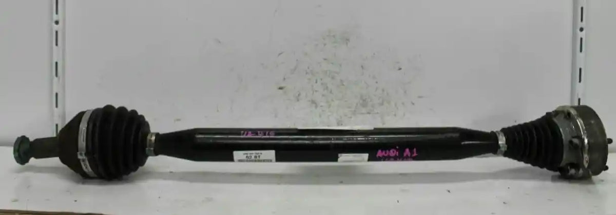 Used Audi, A1 Right Driveshaft Front 1.4 Petrol Auto T/M 8X 12/10 04/15 2011 – image 1 - All Good Parts