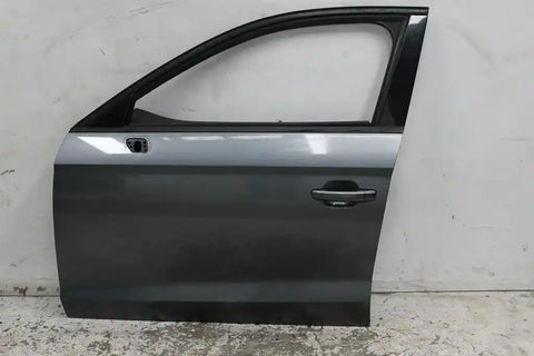 Audi, A3 Left Front Door 8V A3/S3/Rs3 Sedan 11/13 10/20