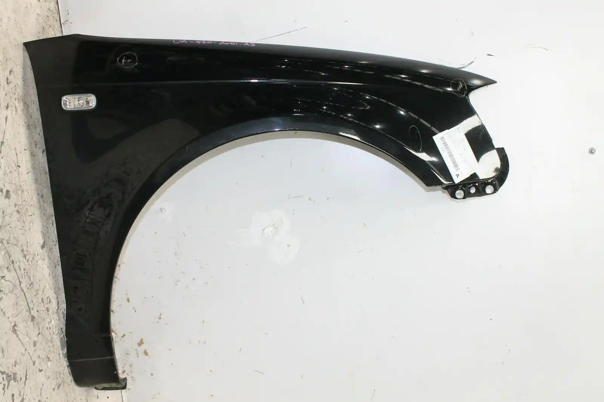 Used Audi, A3 Right Guard A3/S3 8P 06/04 07/08 2005 – main images - All Good Parts