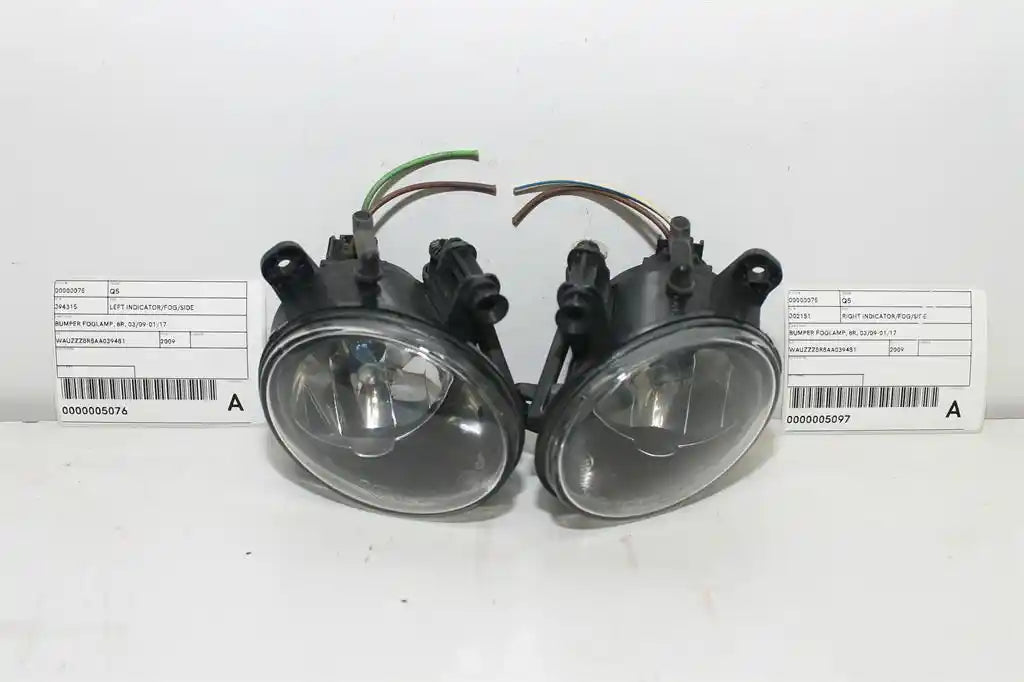 Audi, Q5 Right Indicator/Fog/Side Bumper Foglamp 8R 03/09 01/17