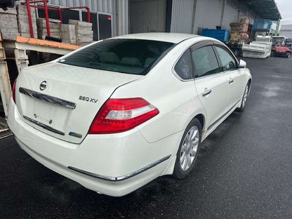 Nissan, Maxima Bonnet Lock/Support J32, 06/09-09/14