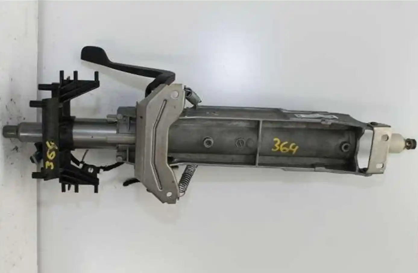 Used BMW, 1 Series Steering Column F20 Auto T/M Hatch 06/11 04/19 2012 – image 1 - All Good Parts