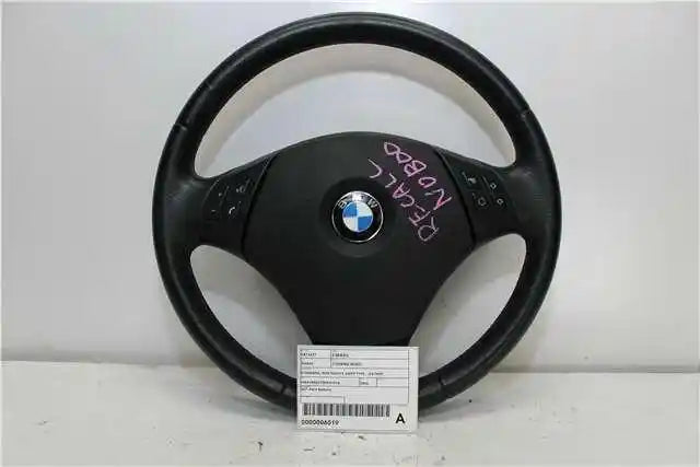 Used BMW, 3 Series Steering Wheel Standard Non Paddle Shift Type Leather E90/E91/E92/E93 03/05 09/13 2006 – image 1 - All Good Parts