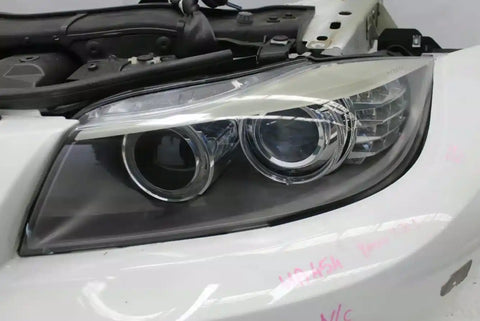 BMW, 3 Series Left Headlamp E90/E91 Sedan/Wagon Bi Xenon Non Adaptive Type 03/05 10/08