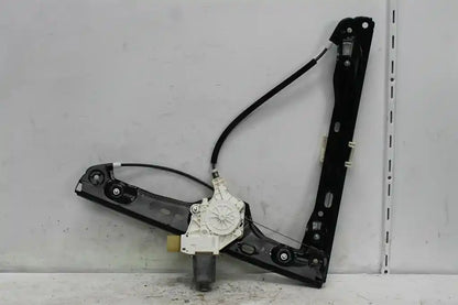 Used BMW, 3 Series Right Front Window Reg/Motor E90 Sedan 03/05 01/12 2005 – image 1 - All Good Parts