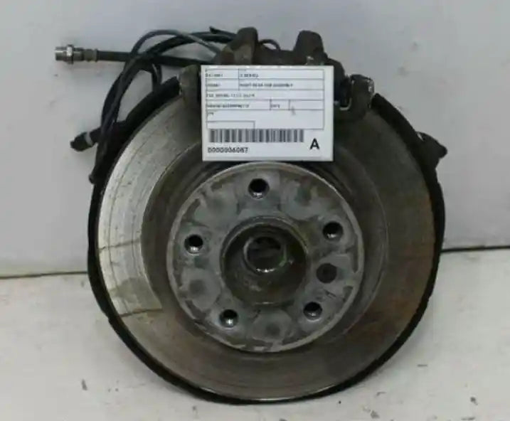 Used BMW, 3 Series Right Rear Hub Assembly F30 Sedan 11/11 02/19 2013 – image 1 - All Good Parts