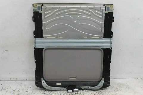 BMW, 3 Series Roof Glass/Sunroof/T E90 Sedan 03/05 01/12