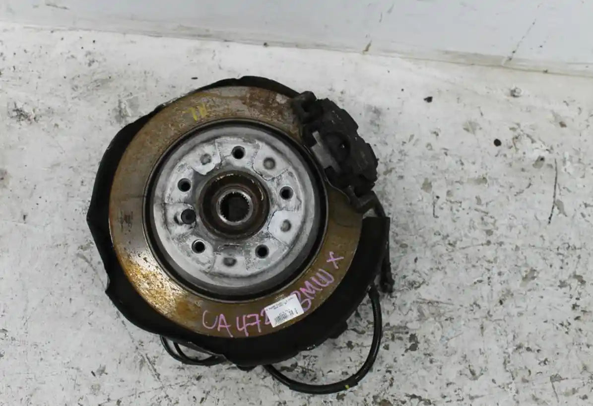 BMW, X1 Left Rear Hub Assembly E84 04/10 07/15