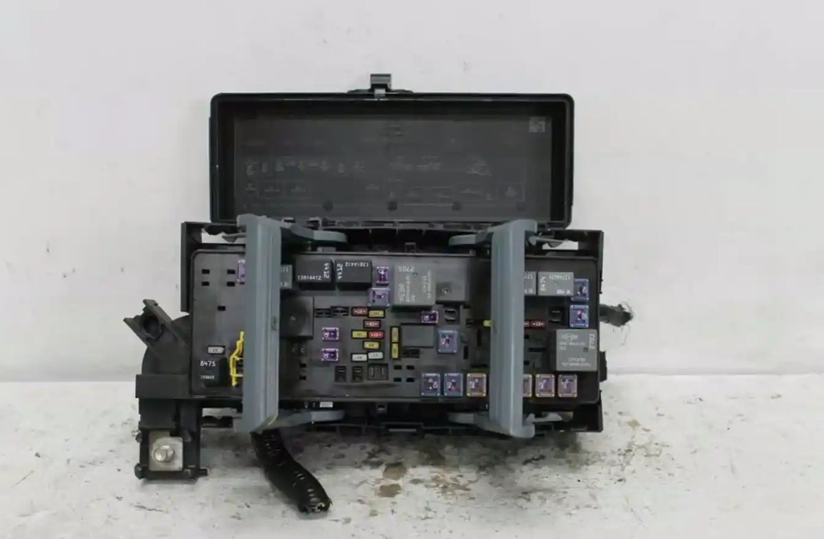 Used Dodge, Journey Fuse Box Petrol 3.6 Jc 07/11 12/16 2014 – image 1 - All Good Parts