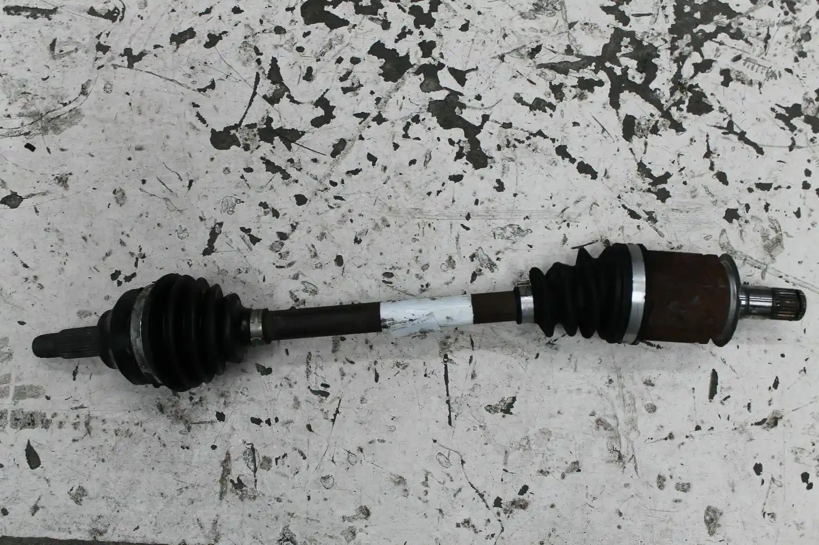 Used MINI, Cooper Left Driveshaft Front Auto T/M Petrol 1.6 Non Turbo R60 Countryman 01/11 09/16 2011 – main images - All Good Parts