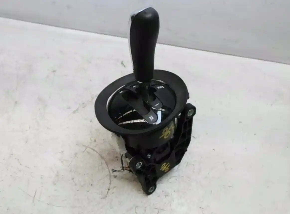 Used Fiat, 500 Gear Stick/Shifter Auto T/M, 03/08- J1340 2010 – main images - All Good Parts