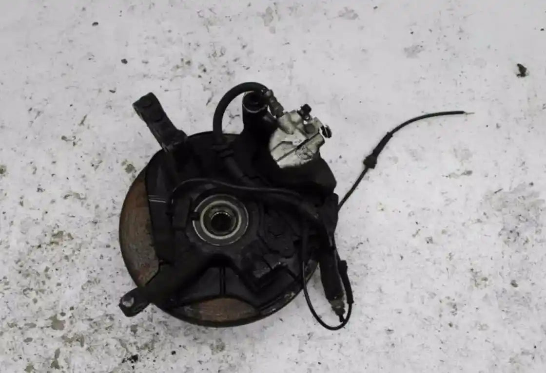 Used Fiat, 500 Left Front Hub Assembly Petrol, 1.2, 03/08- J3683 2010 – main images - All Good Parts