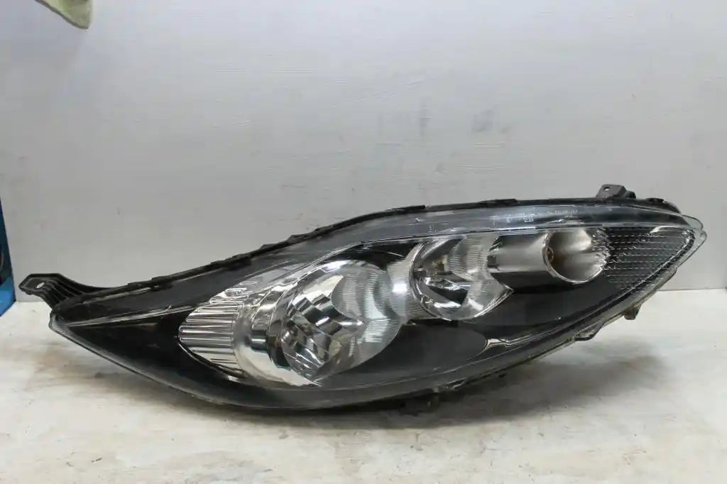 Ford, Fiesta Right Headlamp Ws Wt Standard Type 07/08