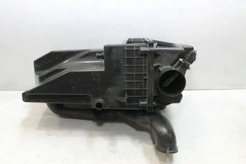 Ford, Fiesta Air Cleaner/Box Air Cleaner, Wz, 1.5, Auto, 05/13-12/19 J22973