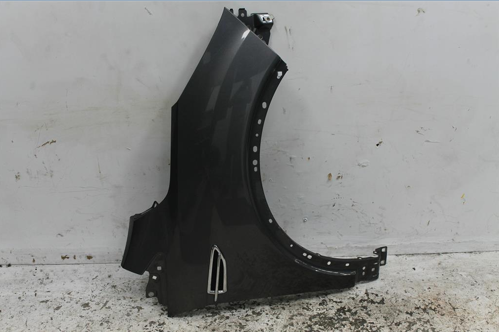 Used Ford, Kuga Right Guard Tf 11/12 09/16 2013 – image 1 - All Good Parts