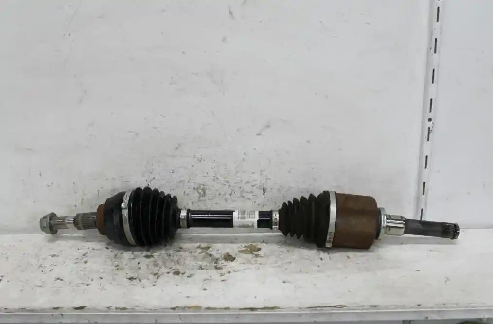 Used Ford, Mondeo Left Driveshaft Front Petrol 2.0 Turbo Ecoboost Md 09/14 06/20 2015 – image 1 - All Good Parts