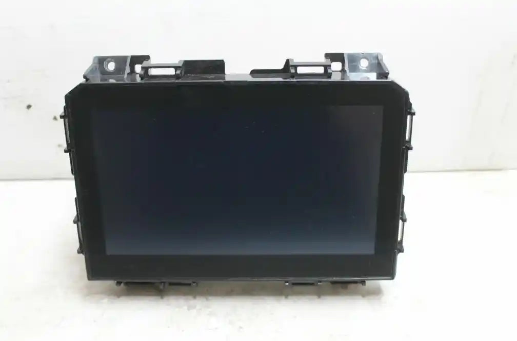 Used GWM, Cannon Ute Stereo/Head Unit Npw Display Unit 9In Touchscreen 09/20 2022 – image 1 - All Good Parts