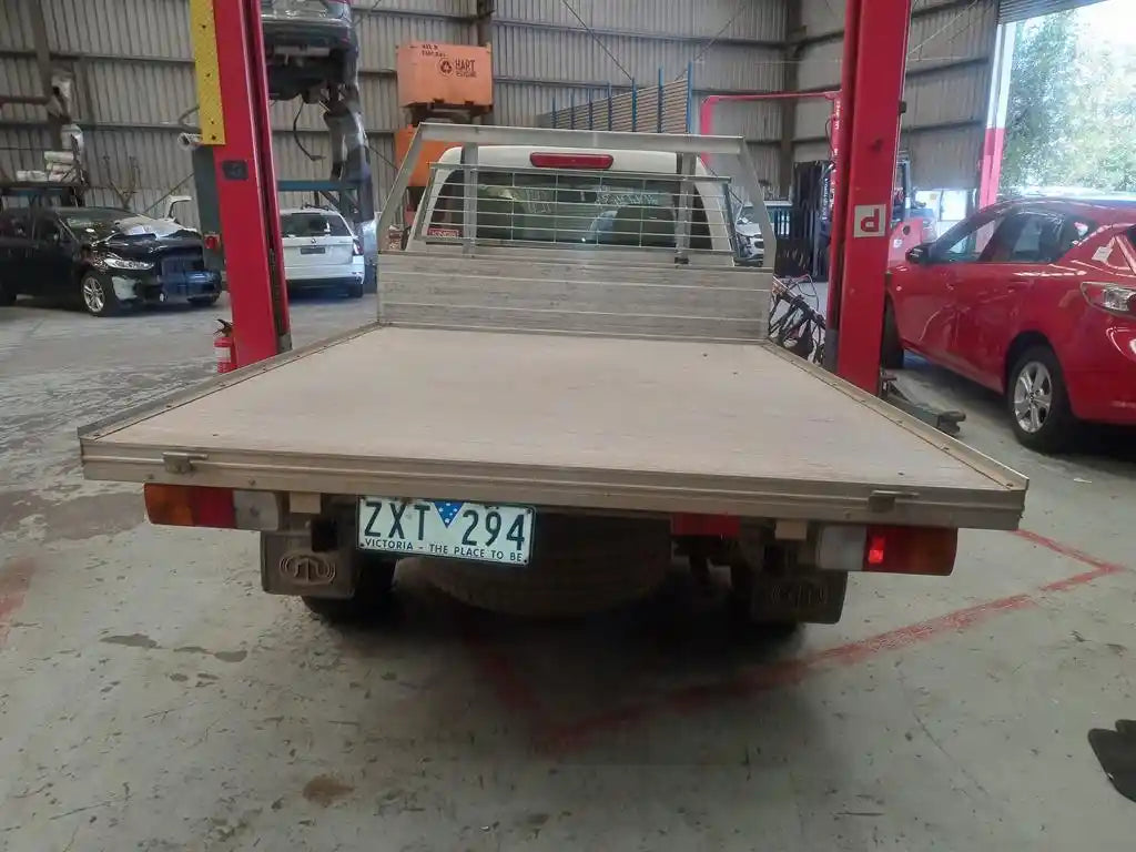 Used GWM, V200/V240 Trans/Gearbox Manual 2Wd V240 Petrol 2.4 4G69 5 Speed K2 07/09 01/15 2012 – image 5 - All Good Parts