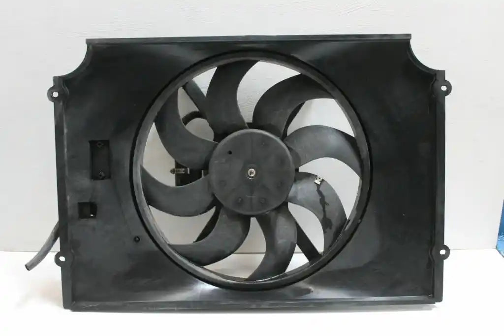 Used GWM, V200/V240 Fan Radiator Fan V240 Petrol K2 07/09 01/15 2012 – main images - All Good Parts