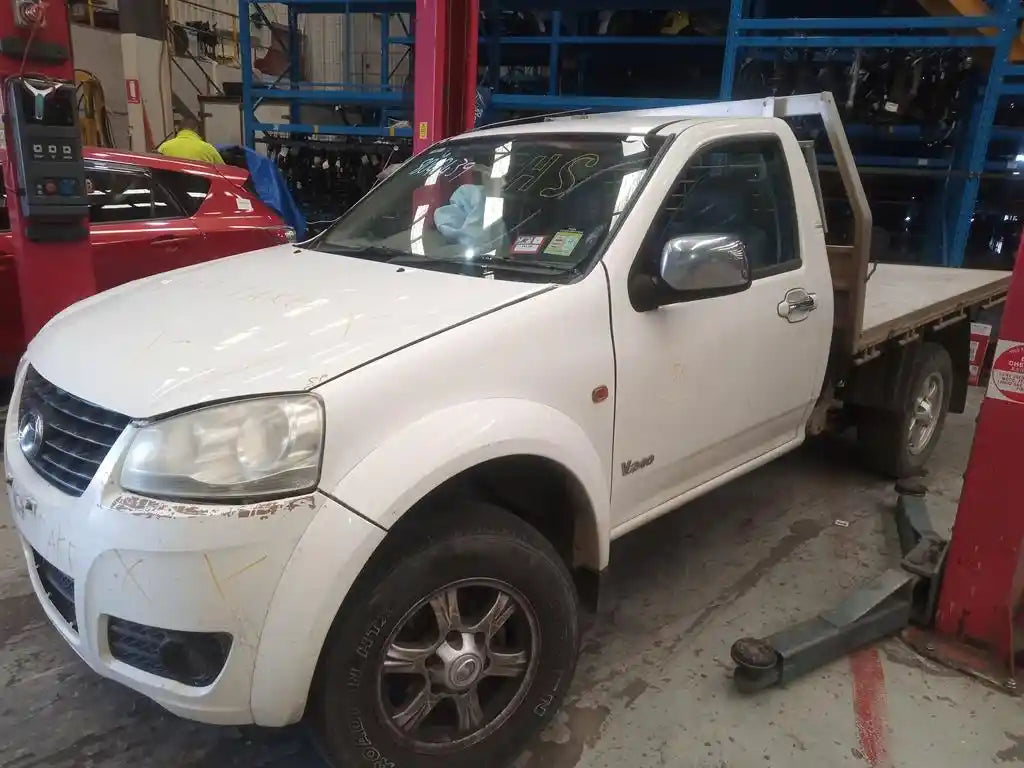 Used GWM, V200/V240 Trans/Gearbox Manual 2Wd V240 Petrol 2.4 4G69 5 Speed K2 07/09 01/15 2012 – image 4 - All Good Parts
