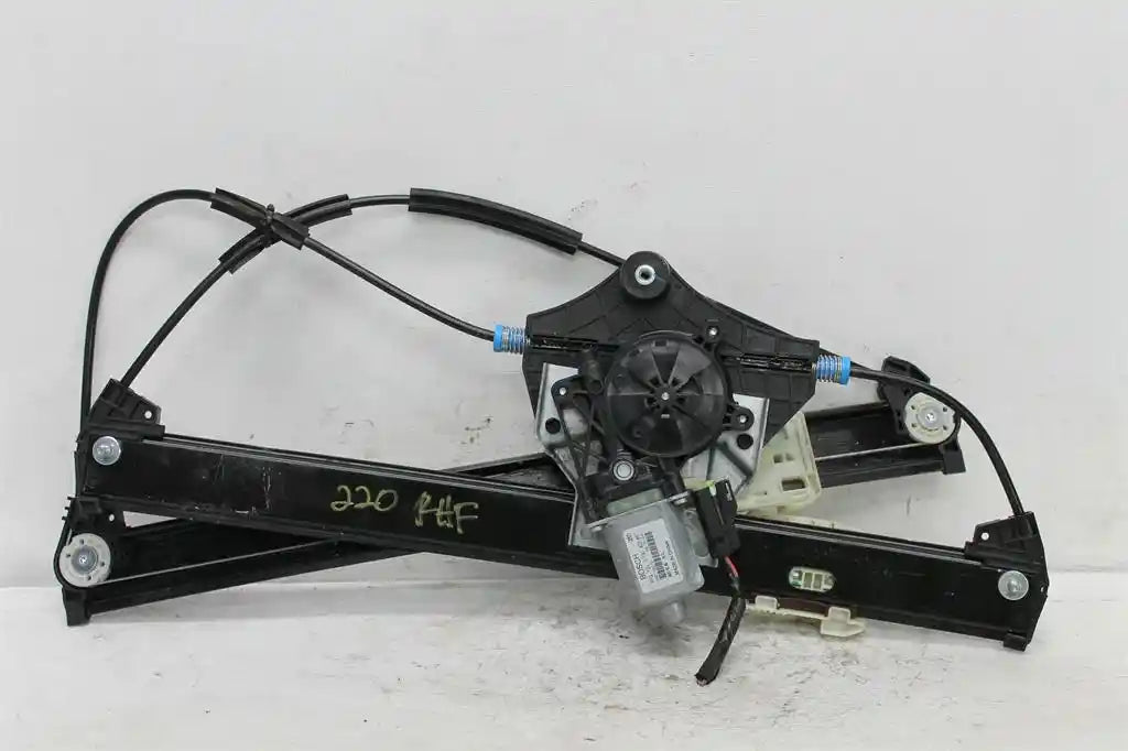 Used Haval, H6 Right Front Window Reg/Motor B01/B03 02/21 2022 – image 1 - All Good Parts