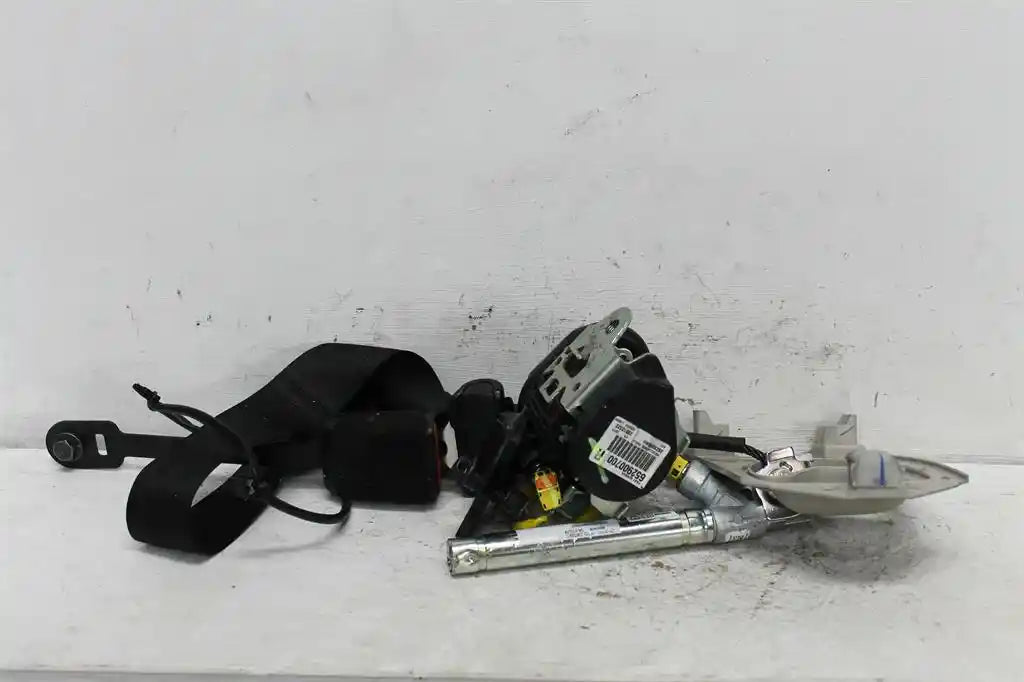 Used Haval, H6 Seat Belt Rh Front Assy (Belt And Stalk) B01/B03 02/21 2022 – image 1 - All Good Parts