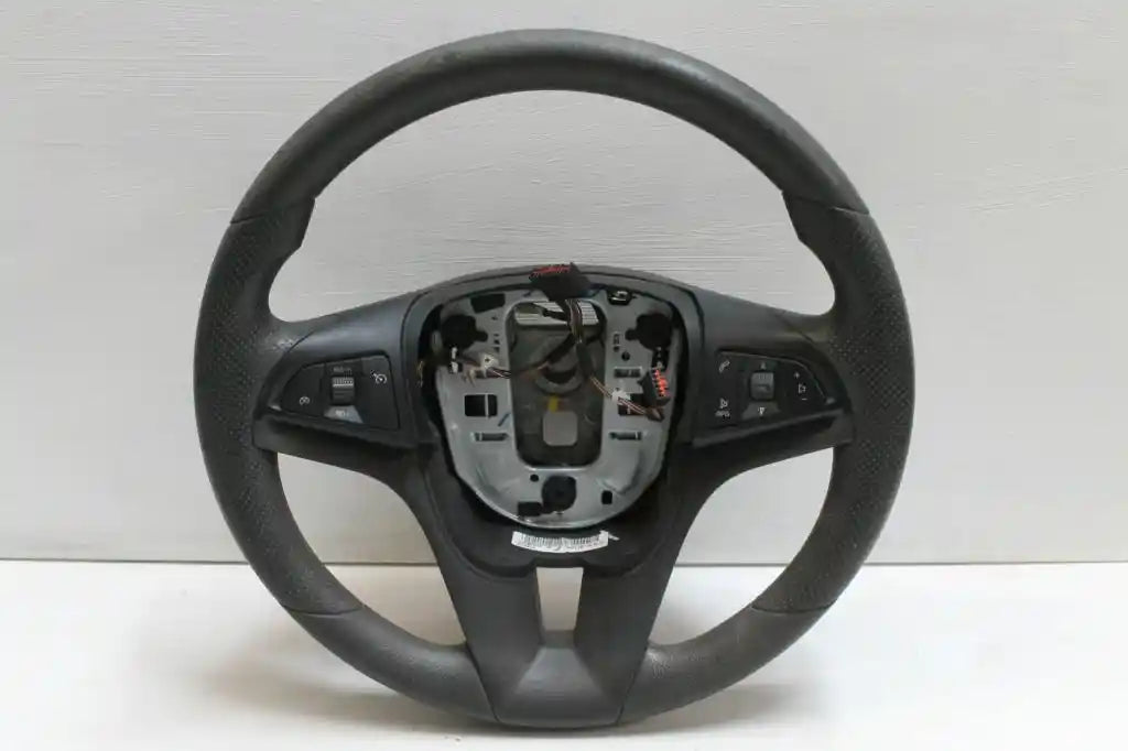 Used Holden, Barina Steering Wheel Leather Non Rs Tm 09/11 12/18 2014 – main images - All Good Parts
