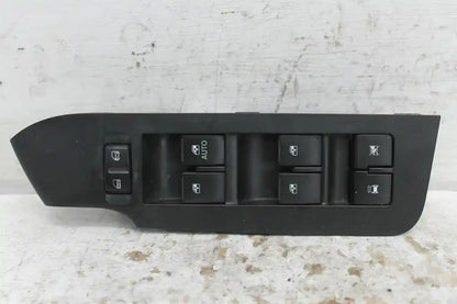 Used Holden, Captiva Power Window Switch Rh Front (Master Switch) Captiva 7 (Vin Kl3C...) Cg 01/11 12/13 2013 – image 1 - All Good Parts