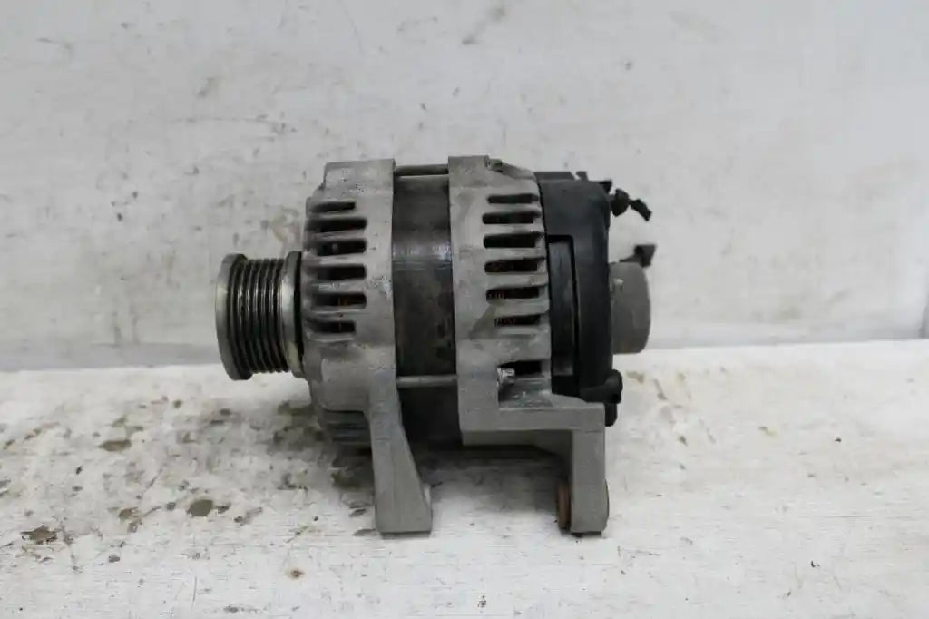 Holden, Cruze Alternator Petrol 1.8 F18D4 Jg 03/09 02/11