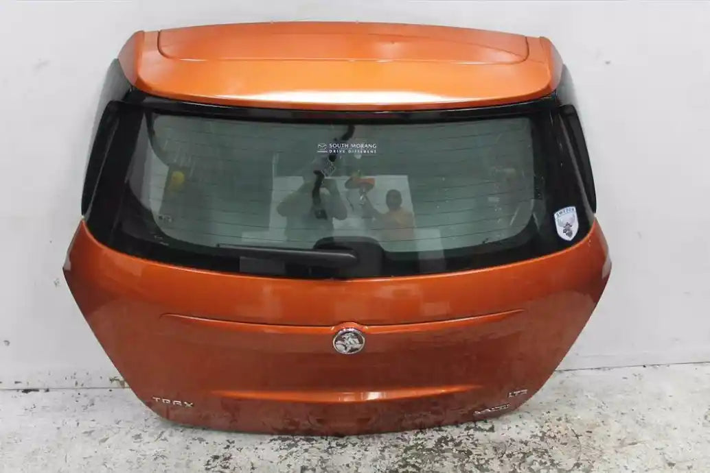 Used Holden, Trax Bootlid/Tailgate Tailgate Tj Series W/ Reverse Camera Type 08/13 12/20 2014 – image 1 - All Good Parts