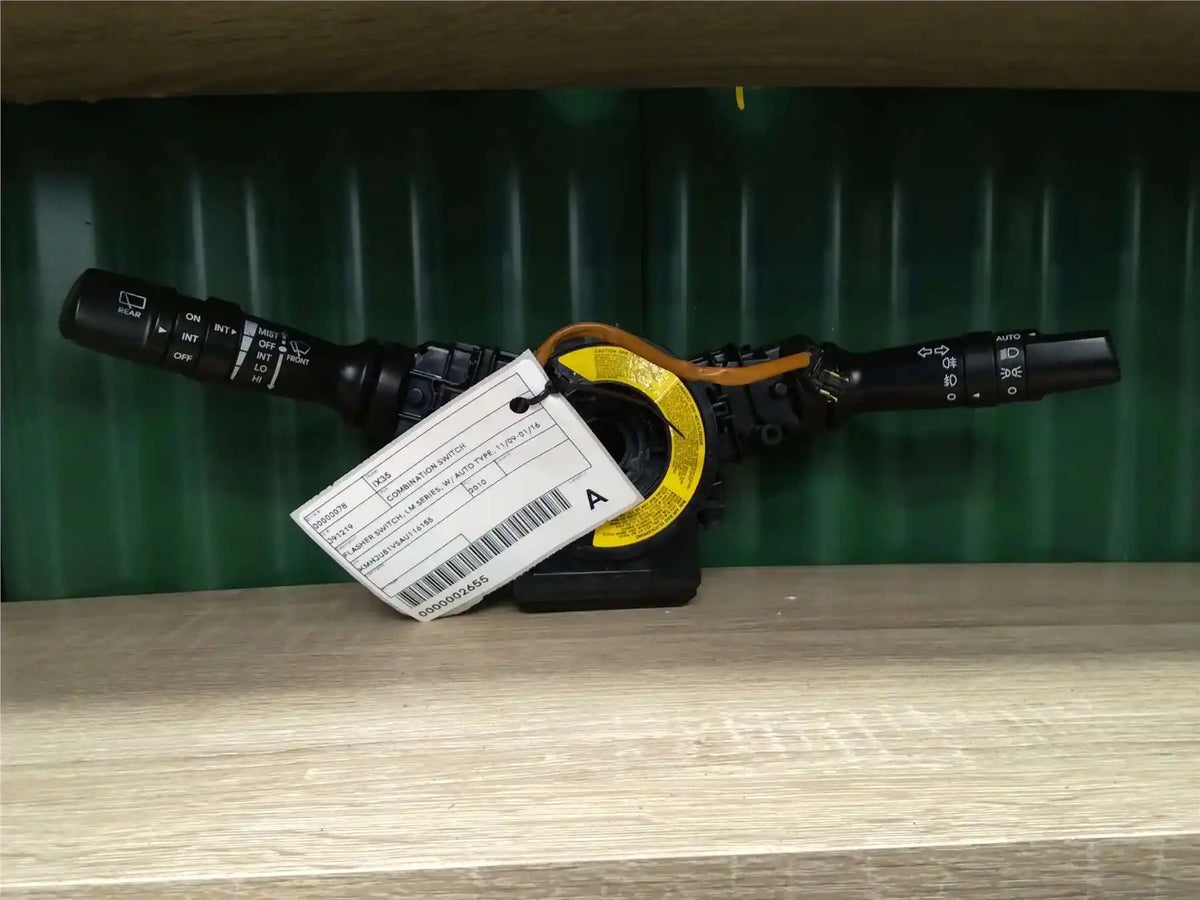 Used Hyundai, IX35 Combination Switch Flasher Switch Lm Series W/ Auto Type 11/09 01/16 2010 – image 1 - All Good Parts