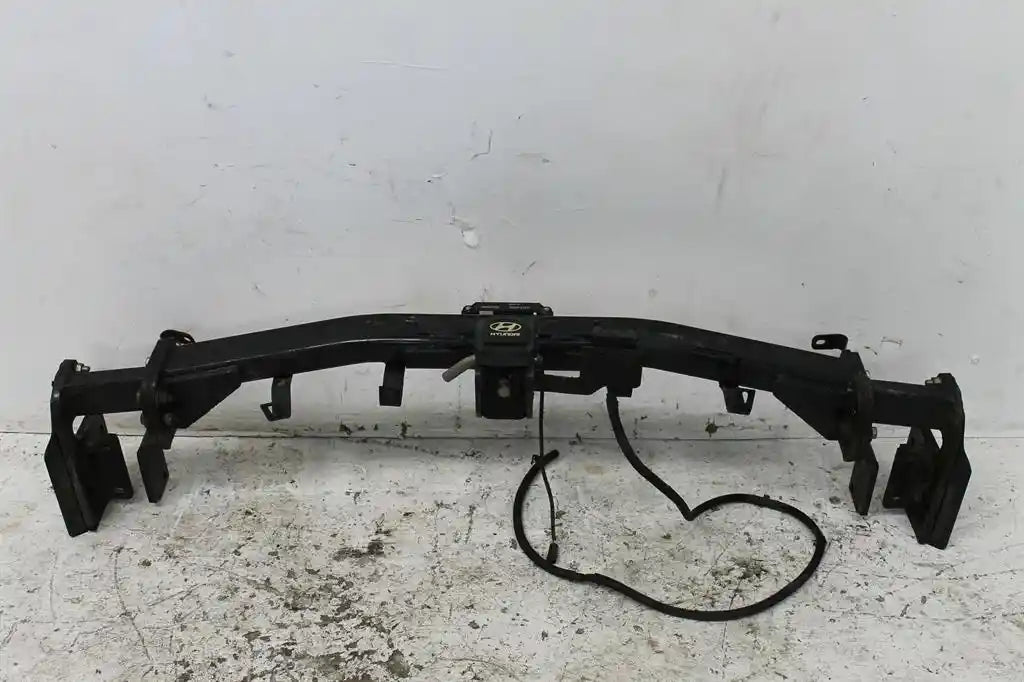 Used Hyundai, Santa Fe Towbar Cm 01/10 06/12 2010 – image 1 - All Good Parts