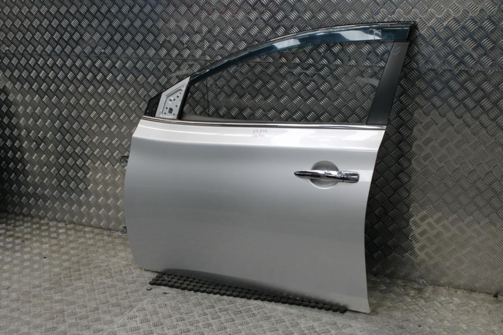 Nissan, Pulsar Left Front Door B17, Sedan, 12/12-12/17