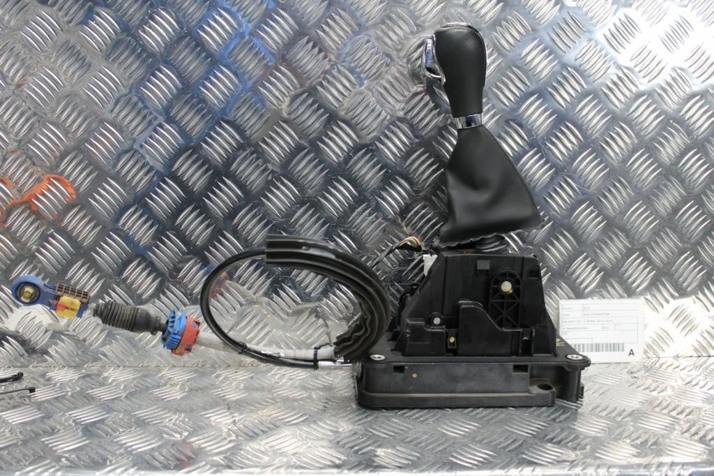Renault, Clio Gear Stick/Shifter X98, Auto T/M, 1.2, Petrol, 09/13-10/19