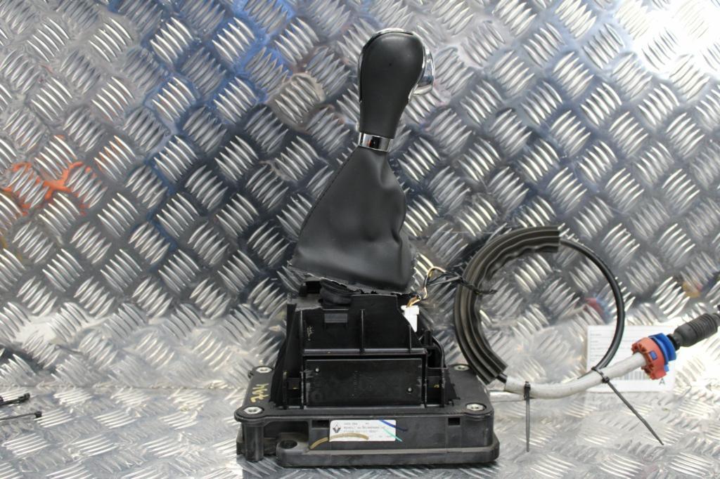 Renault, Clio Gear Stick/Shifter X98, Auto T/M, 1.2, Petrol, 09/13-10/19