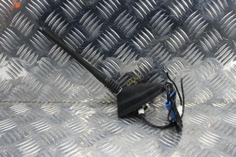 Renault, Clio Antenna X98, 09/13-10/19