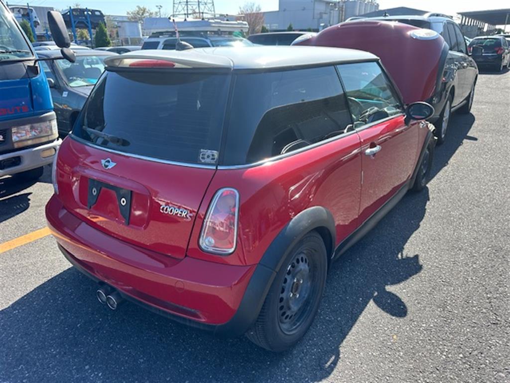 Used MINI, Cooper Bonnet Cooper S 04/02 12/08 2005 – image 5 - All Good Parts